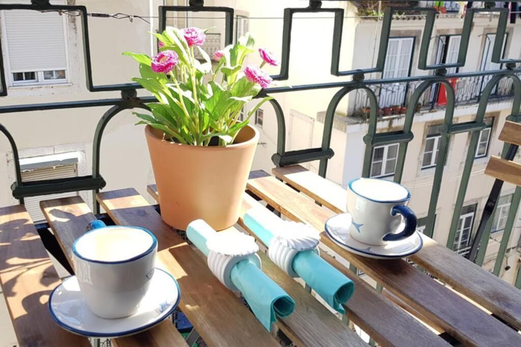 Inloveapartments - Alfama Best Balcony Lisboa 外观 照片